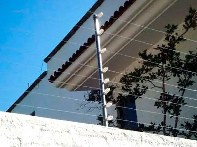 Cercas electrificadas por energía solar